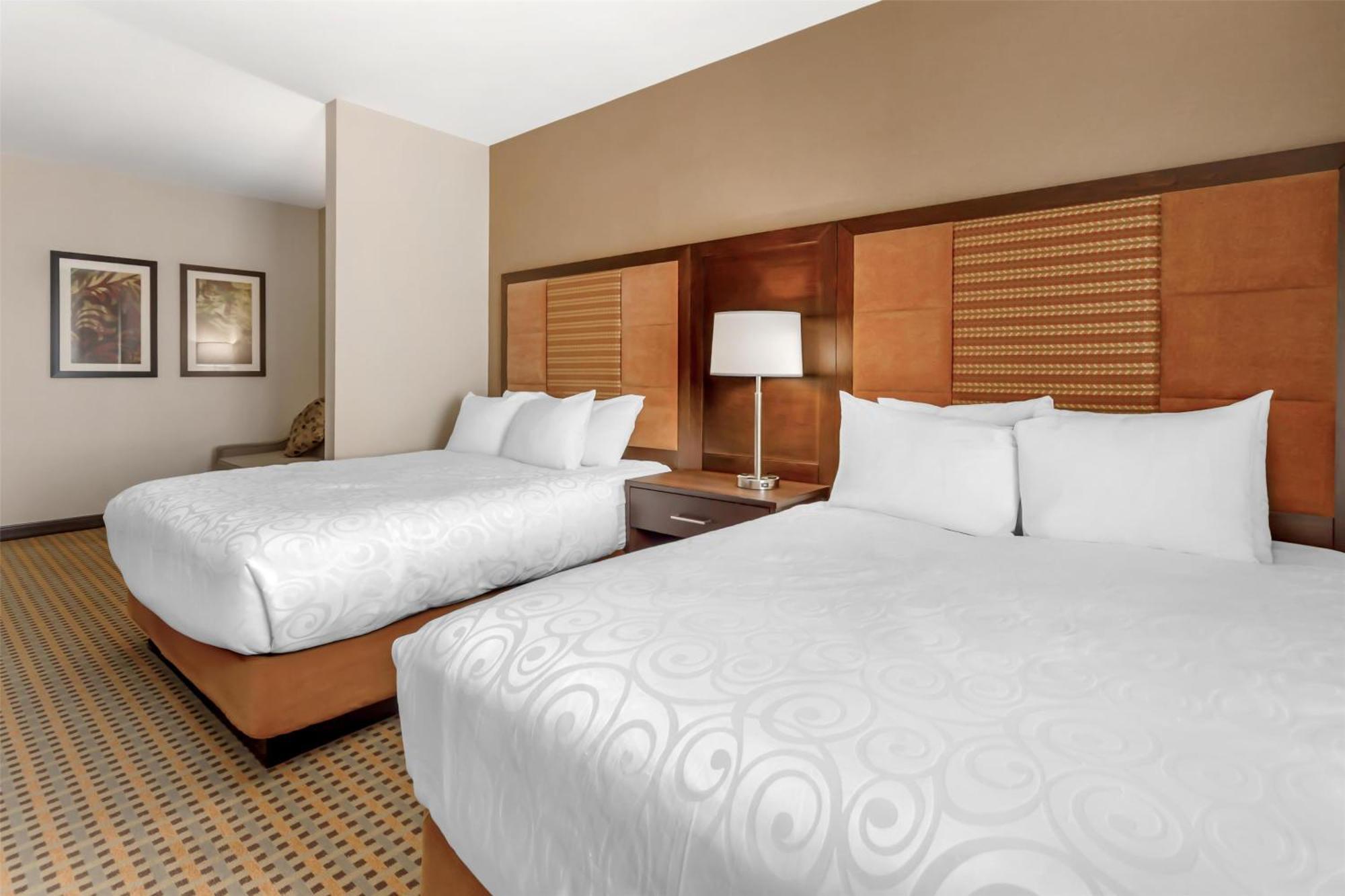 Best Western Plus Hinton Inn & Suites Exterior foto